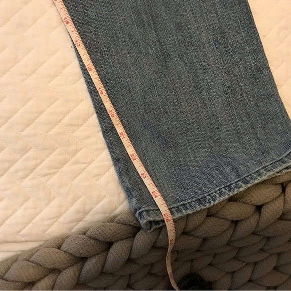Old Navy Jean Capris - sz 8 - Picture 6 of 6